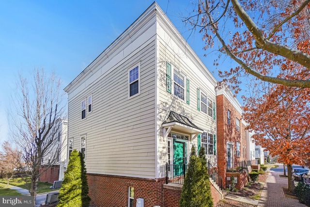 2207 LEESBOROUGH DR, Silver Spring, MD 20902