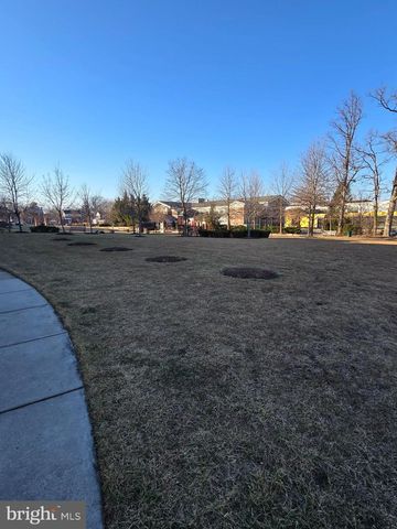 2207 LEESBOROUGH DR, Silver Spring, MD 20902