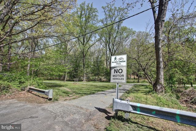 2207 LEESBOROUGH DR, Silver Spring, MD 20902