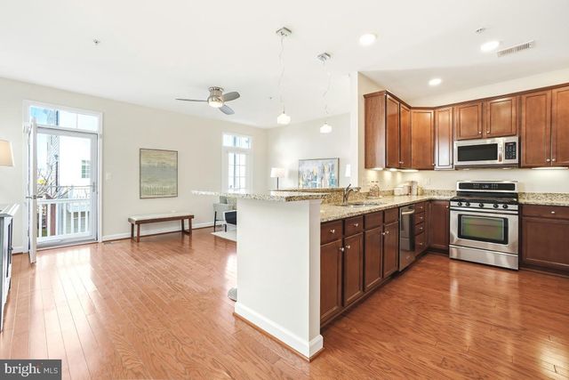 2207 LEESBOROUGH DR, Silver Spring, MD 20902