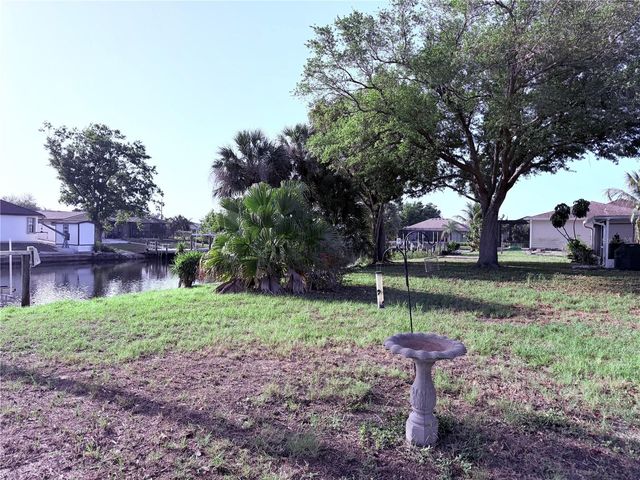 4104 MUNSON STREET, Port Charlotte, FL 33948