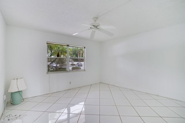 2305 Lucaya Lane G1, Coconut Creek, FL 33066