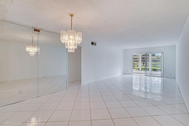 2305 Lucaya Lane G1, Coconut Creek, FL 33066