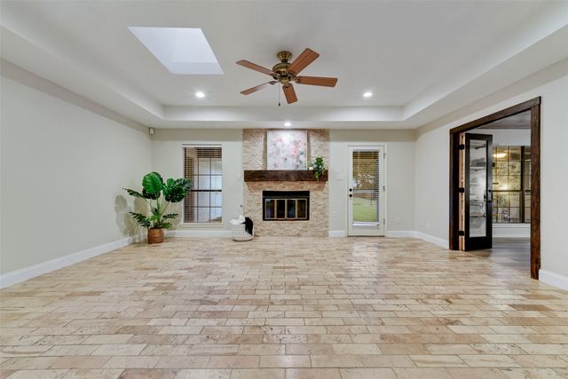 2001 Meadowview Drive, Keller, TX 76262