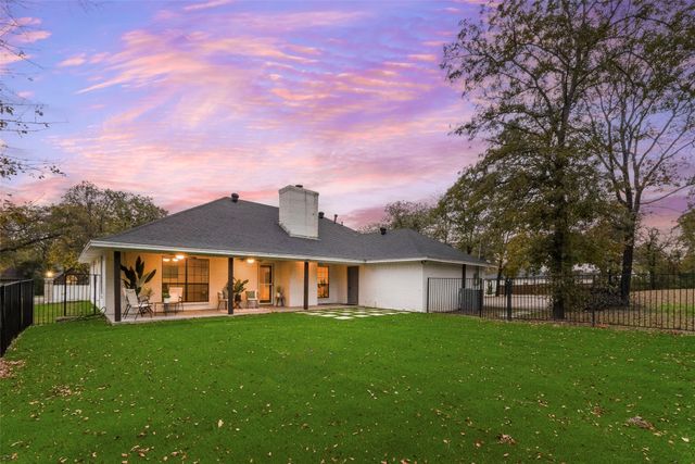 2001 Meadowview Drive, Keller, TX 76262