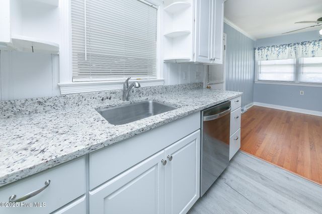 202 Winfall Boulevard, Hertford, NC 27944