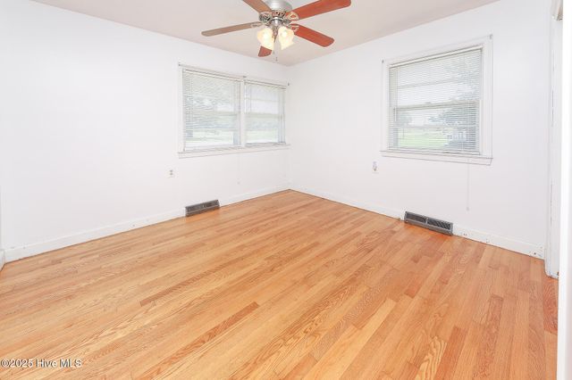 202 Winfall Boulevard, Hertford, NC 27944