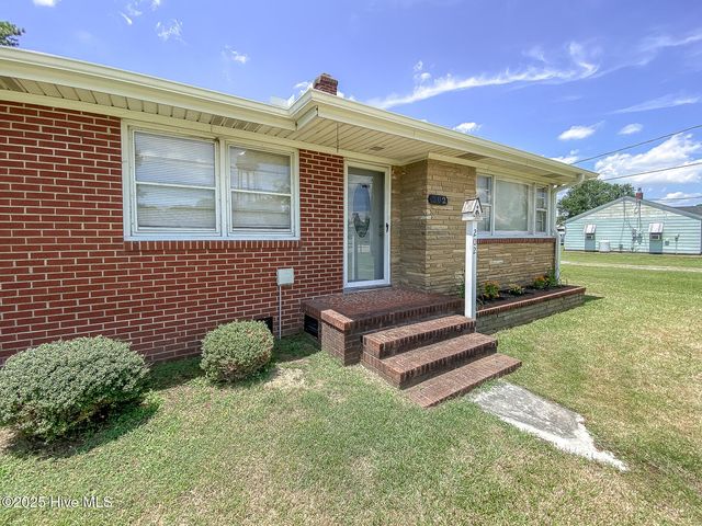 202 Winfall Boulevard, Hertford, NC 27944