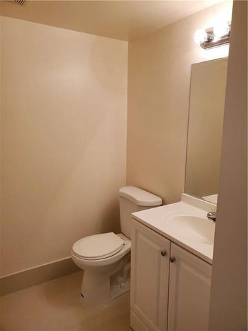 251 SW 134th Way 109m, Pembroke Pines, FL 33027