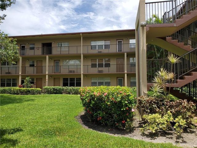 251 SW 134th Way 109m, Pembroke Pines, FL 33027