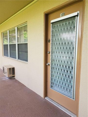 251 SW 134th Way 109m, Pembroke Pines, FL 33027