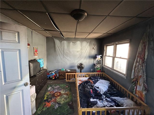 828 Crest Ave, Charleroi Boro, PA 15022