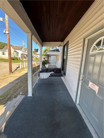 828 Crest Ave, Charleroi Boro, PA 15022