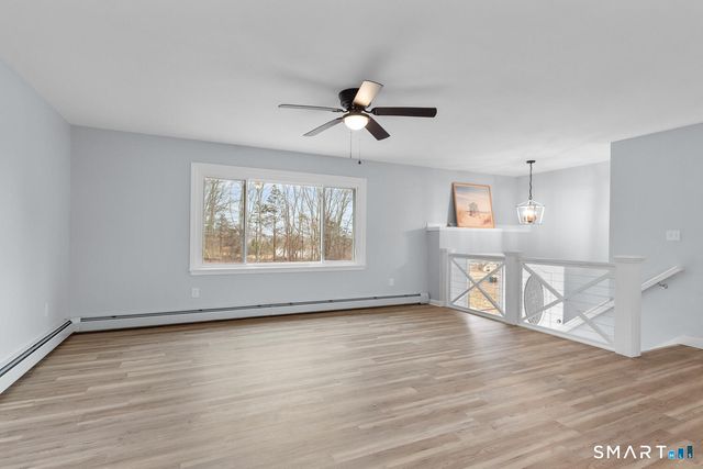 33 Deer Ridge Road, Stonington, CT 06378