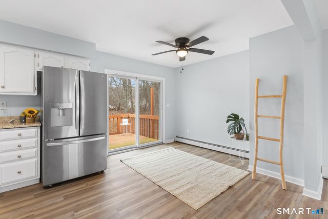 33 Deer Ridge Road, Stonington, CT 06378