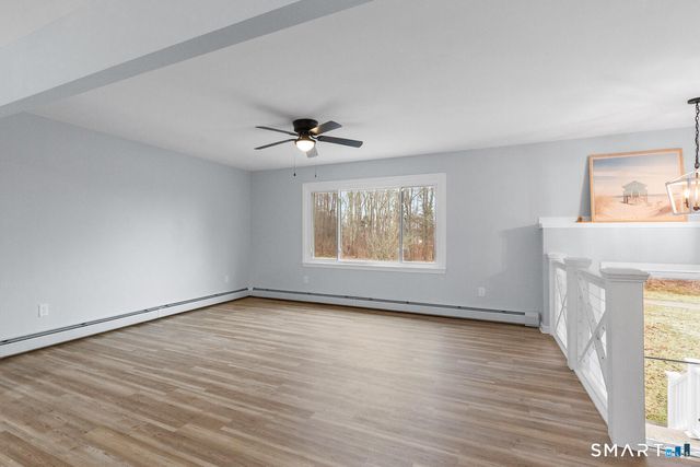 33 Deer Ridge Road, Stonington, CT 06378