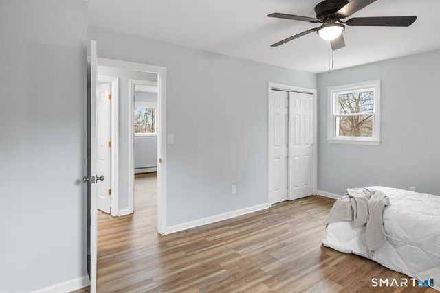 33 Deer Ridge Road, Stonington, CT 06378