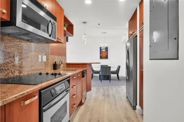 1395 Brickell Ave 3311, Miami, FL 33131