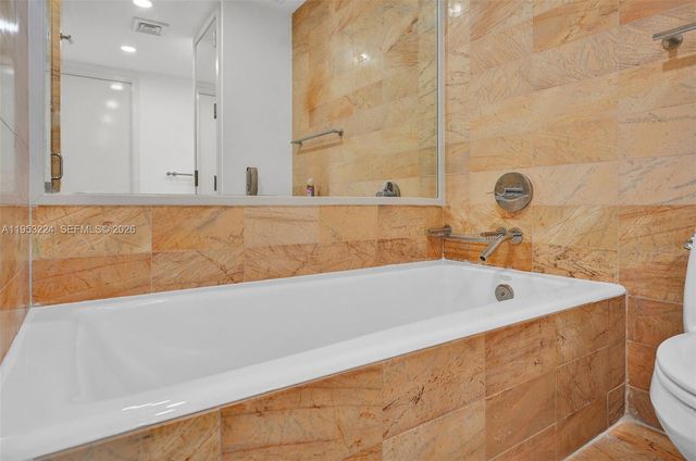 1395 Brickell Ave 3311, Miami, FL 33131