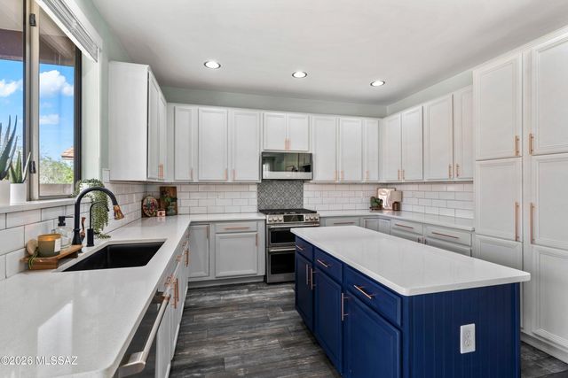 528 W Camino Parrilla, Sahuarita, AZ 85629