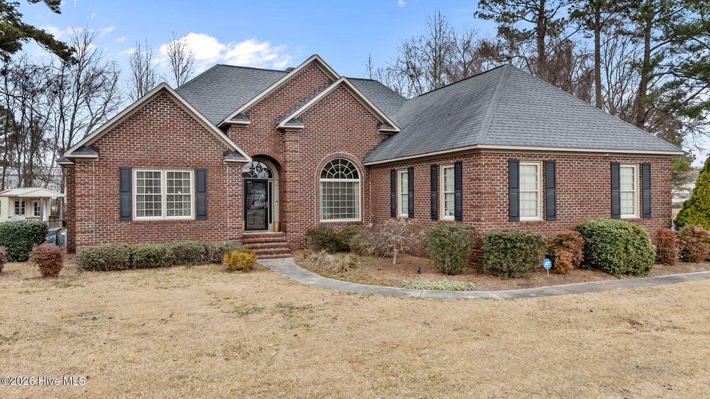 203 Avalon Drive, Goldsboro, NC 27530
