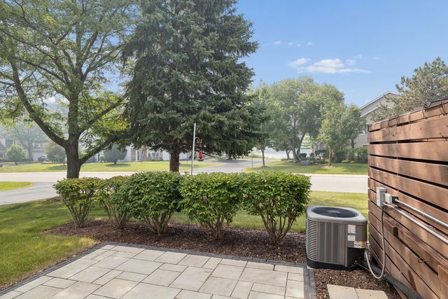 13962 S Cambridge Circle, Plainfield, IL 60544