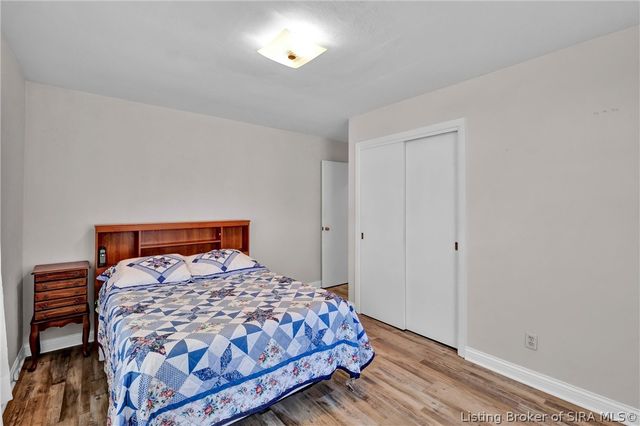 2595 E Robin Road, New Albany, IN 47150