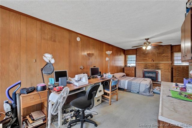 2595 E Robin Road, New Albany, IN 47150