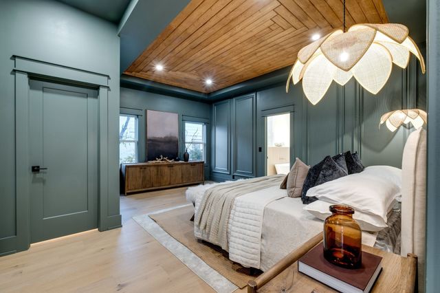 736 Douglas Avenue, Nashville, TN 37207