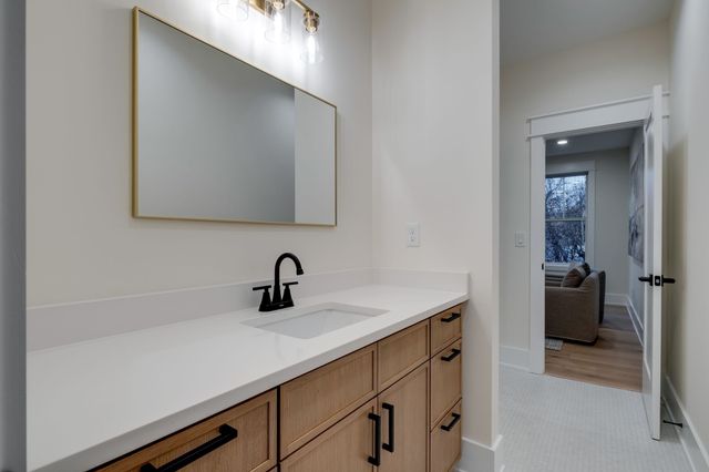 736 Douglas Avenue, Nashville, TN 37207