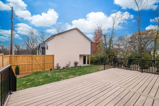 736 Douglas Avenue, Nashville, TN 37207