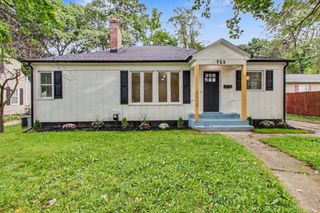 723 Parchmount Avenue, Parchment City, MI 49004
