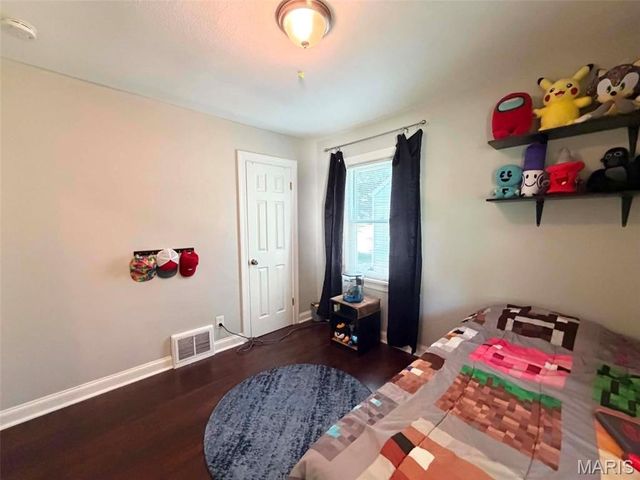 2128 Norside Drive, Alton, IL 62002