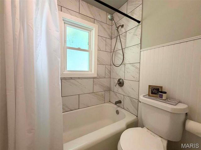 2128 Norside Drive, Alton, IL 62002
