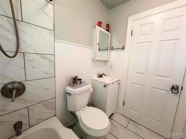 2128 Norside Drive, Alton, IL 62002