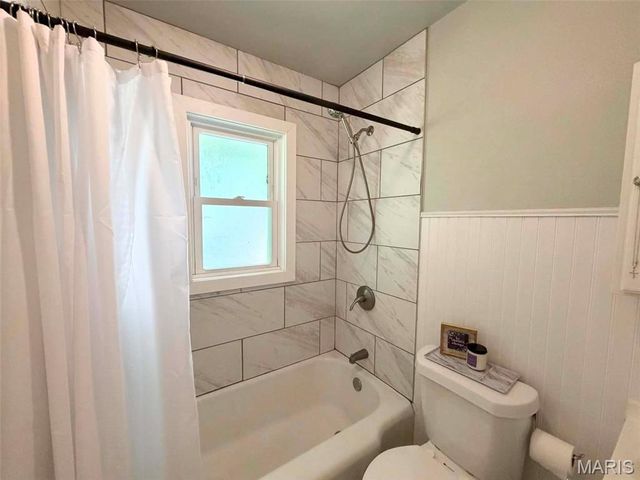 2128 Norside Drive, Alton, IL 62002