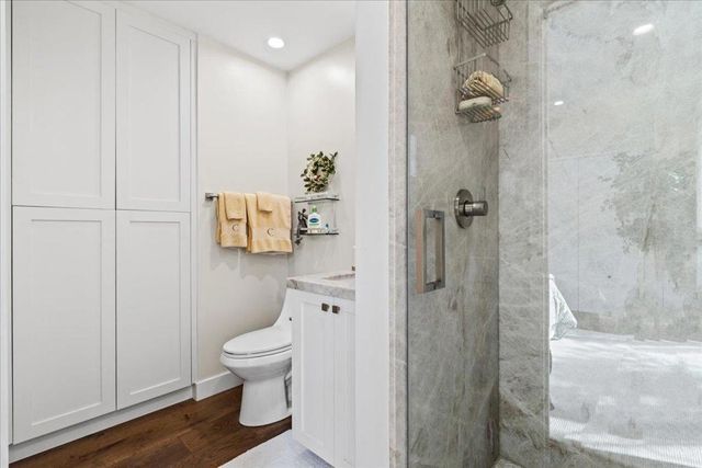 20 W 3rd Avenue 202, San Mateo, CA 94402