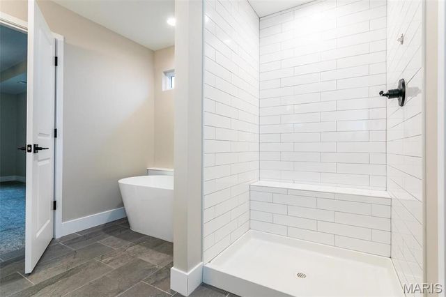 2745 Bristol Way, Glen Carbon, IL 62034