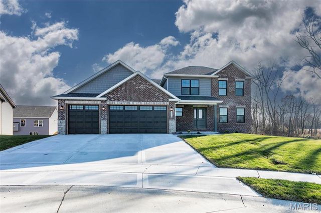 2745 Bristol Way, Glen Carbon, IL 62034