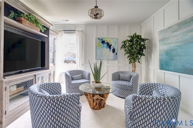 16006 Canoe Pointe Loop, Moseley, VA 23120