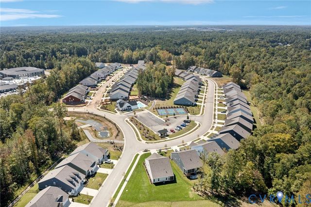 16006 Canoe Pointe Loop, Moseley, VA 23120