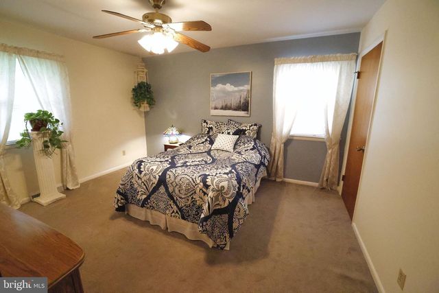 118 12TH ST, Colonial Beach, VA 22443