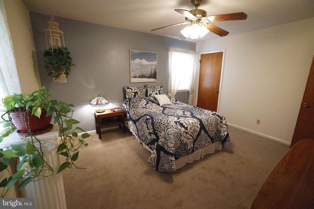 118 12TH ST, Colonial Beach, VA 22443
