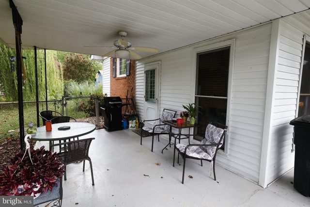 118 12TH ST, Colonial Beach, VA 22443