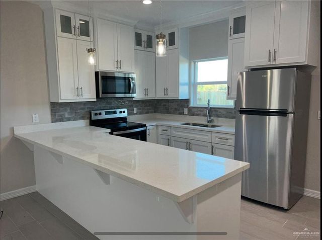 1626 Playa Drive, Weslaco, TX 78596