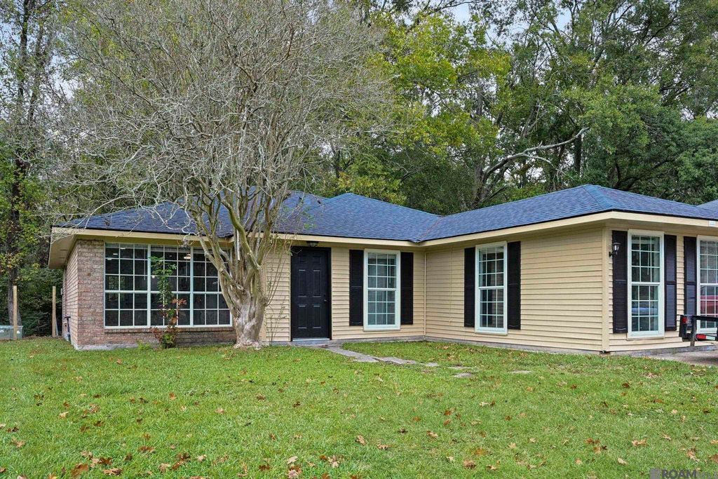 8724 Metairie Dr, Baton Rouge, LA 70810