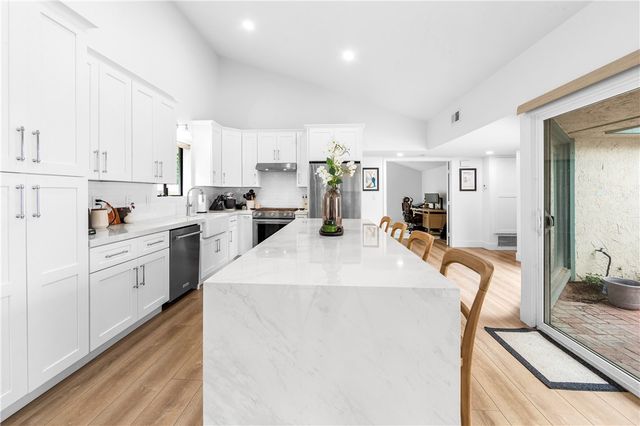 6938 Almondine, Garden Grove, CA 92845