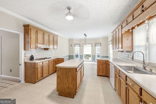 310 Melanie Way, Lawrenceville, GA 30044