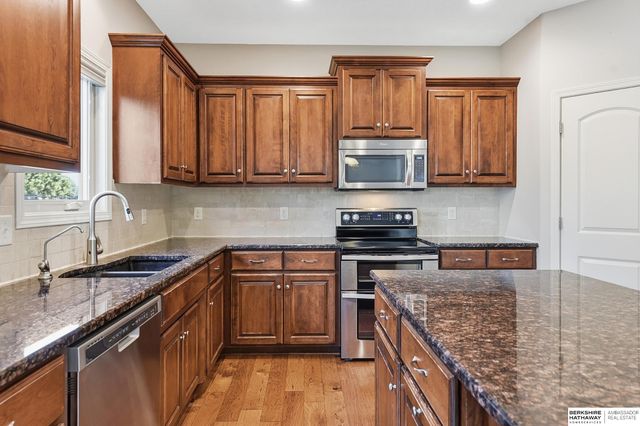 19902 Ash Street, Gretna, NE 68028