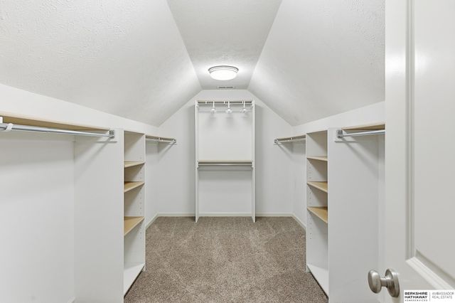 19902 Ash Street, Gretna, NE 68028